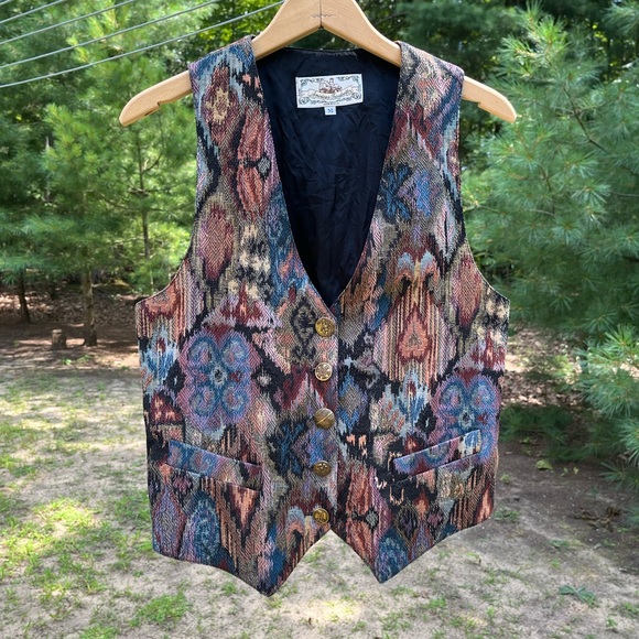 Vintage Jackets & Blazers - 90s Woven Tapestry Vest